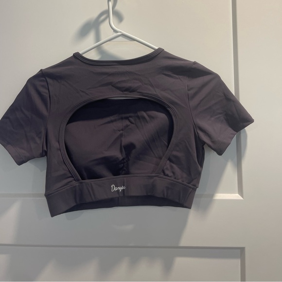Danysu Open Back Crop Tops - Picture 3 of 3